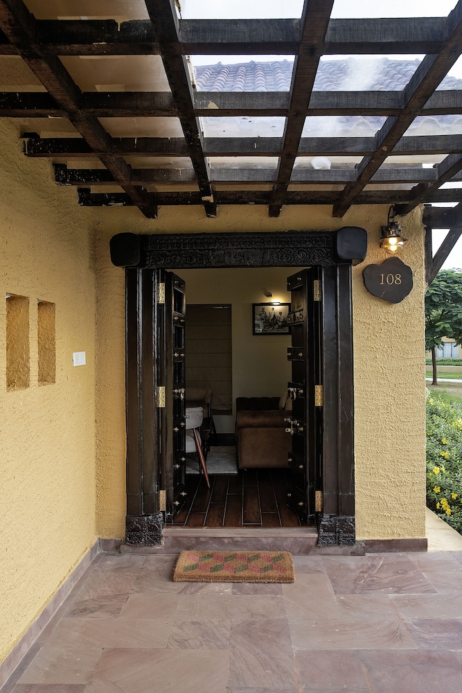 WelcomHeritage Tadoba Vanya Villas resort and Spa 11/61
