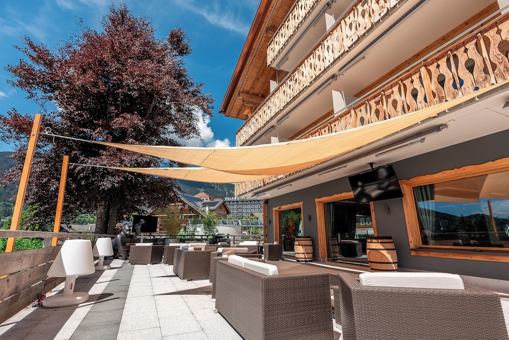 VIU Hotel Villars 3/50
