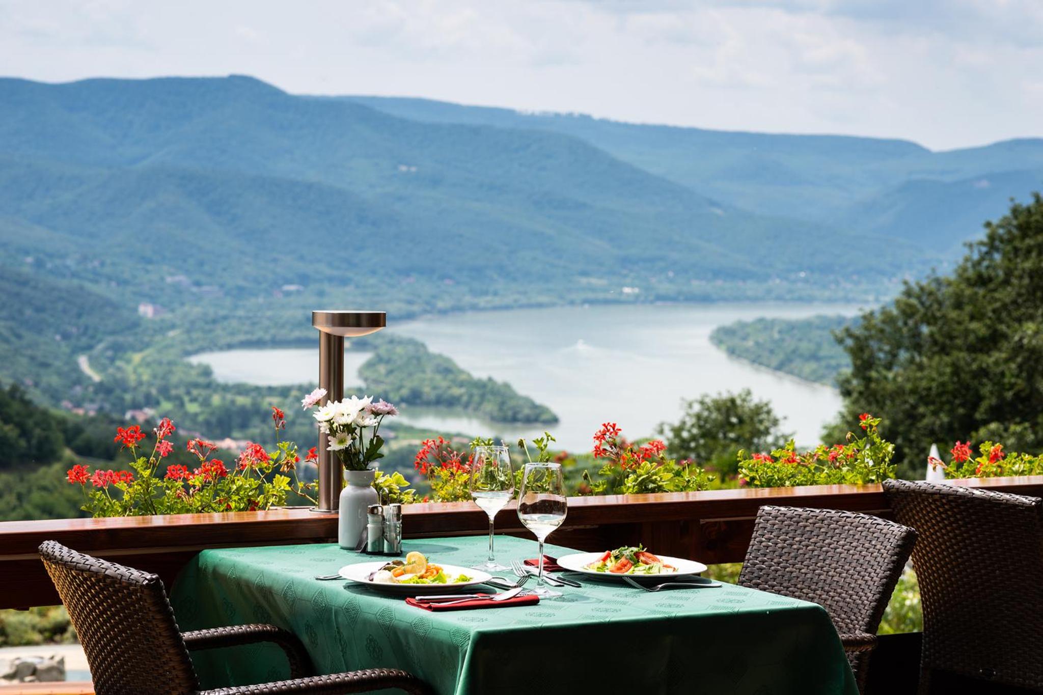 Silvanus Wellness and Conference Hotel (Hotel Silvanus) 20/25