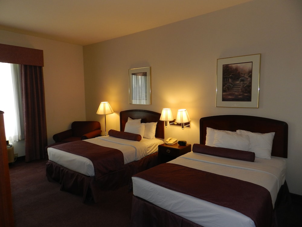 Spark by Hilton Amarillo East 16/48