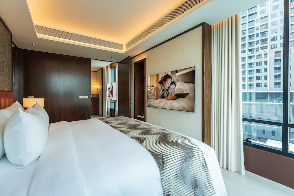 SILQ Hotel & Residence 14/50