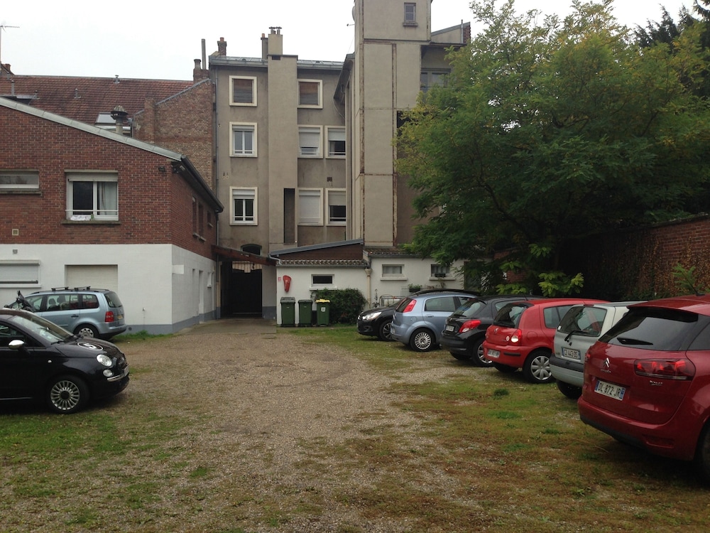 Hotel Au Spatial 64/74