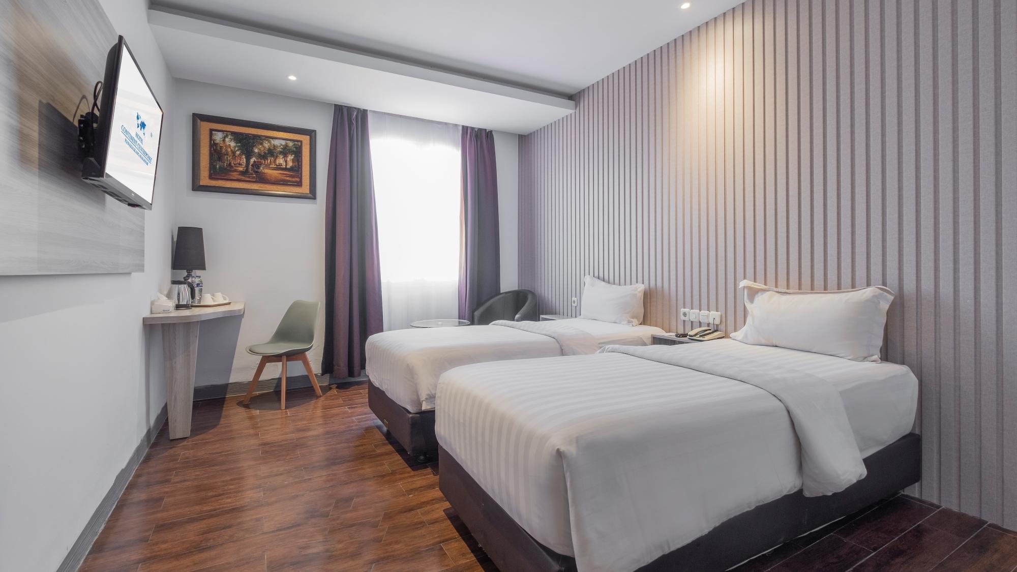 Deluxe, Twin Beds