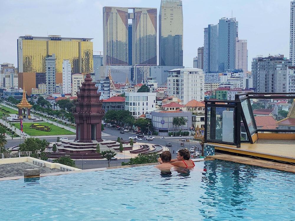 Phnom Penh 51 Hotel & Residences 46/50