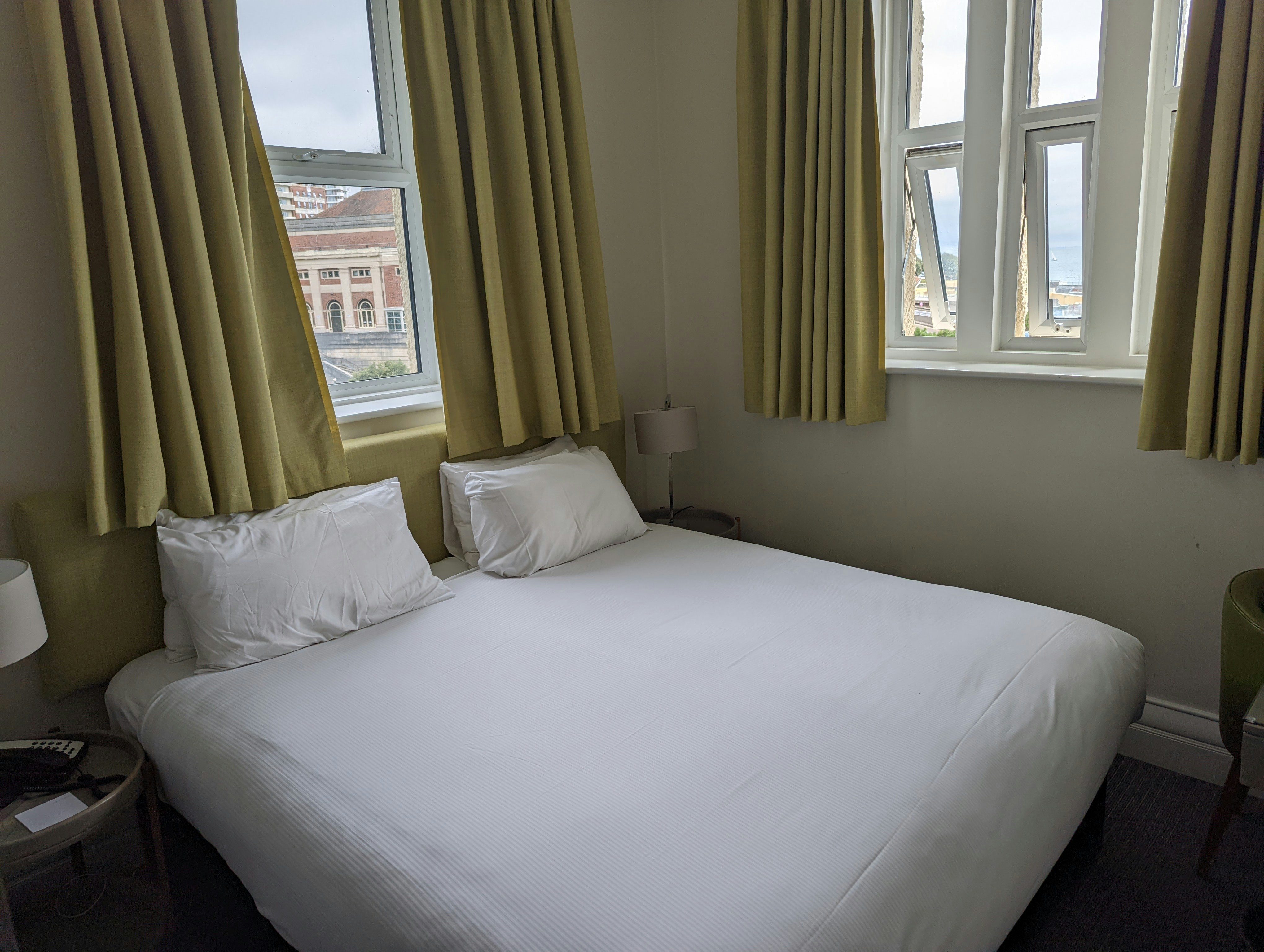 Hermitage Hotel 6/38