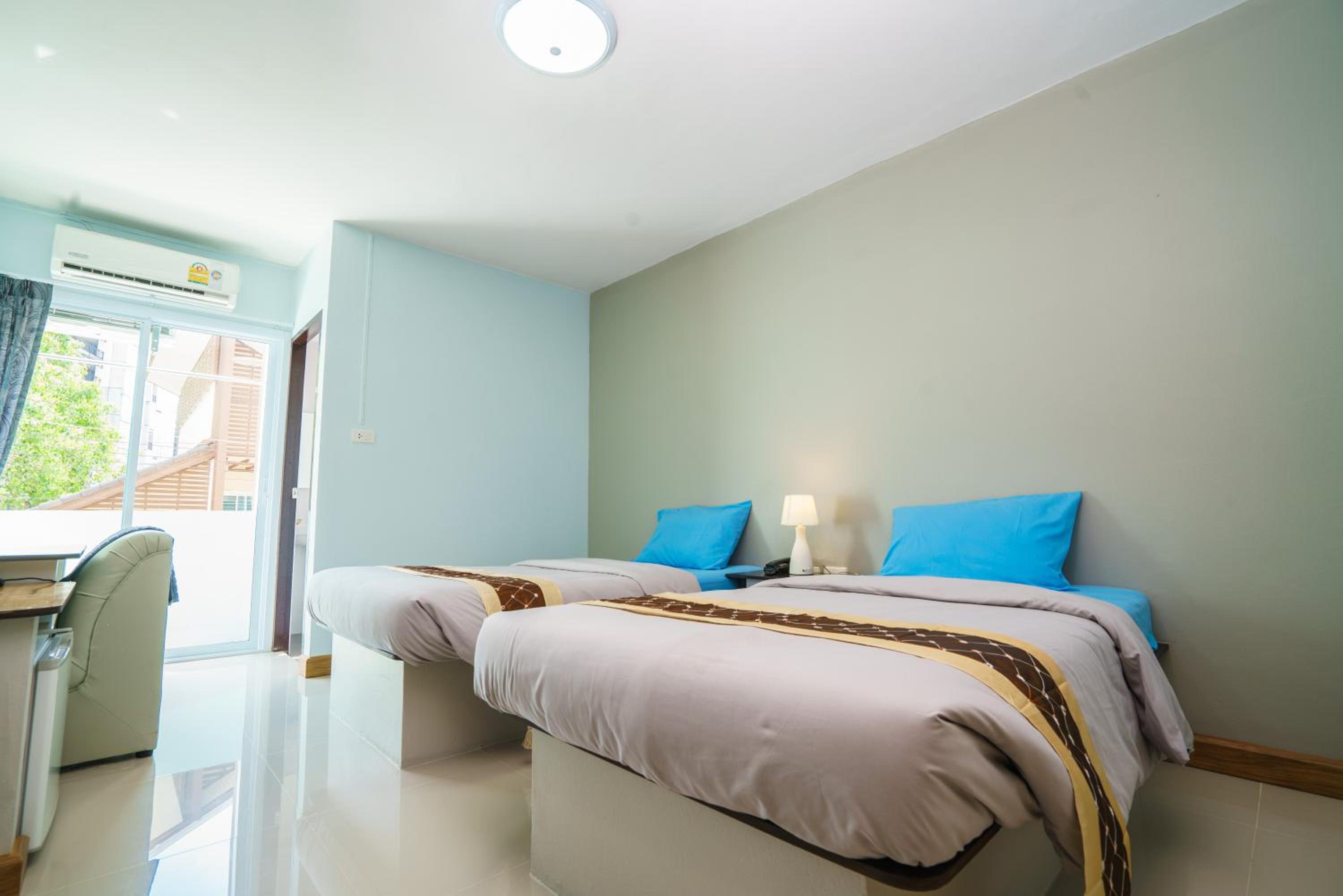 Semi Room, Standard, Twin Beds, 2 Semi Double Beds