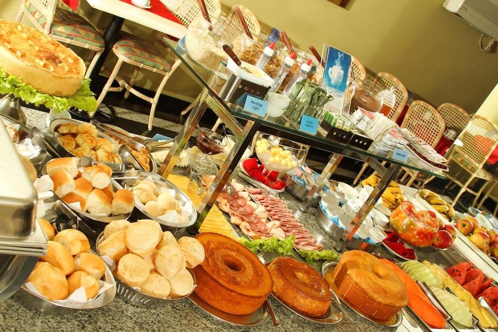 Trevi Hotel & Business 47/67