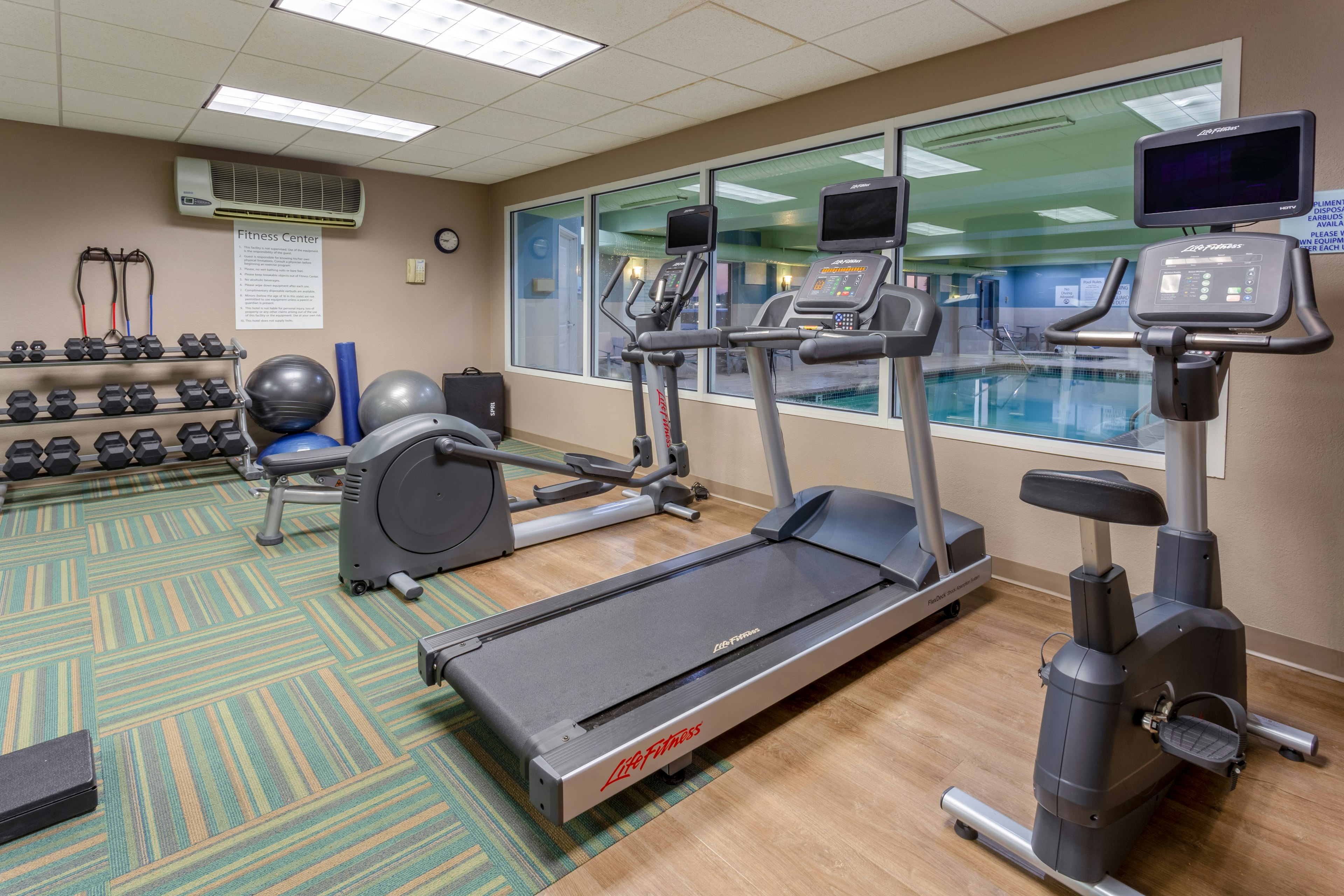 Holiday Inn Express Hotel And Suites Vandalia 47/78