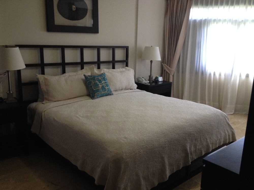 Lifestyle Royal Suites 19/44