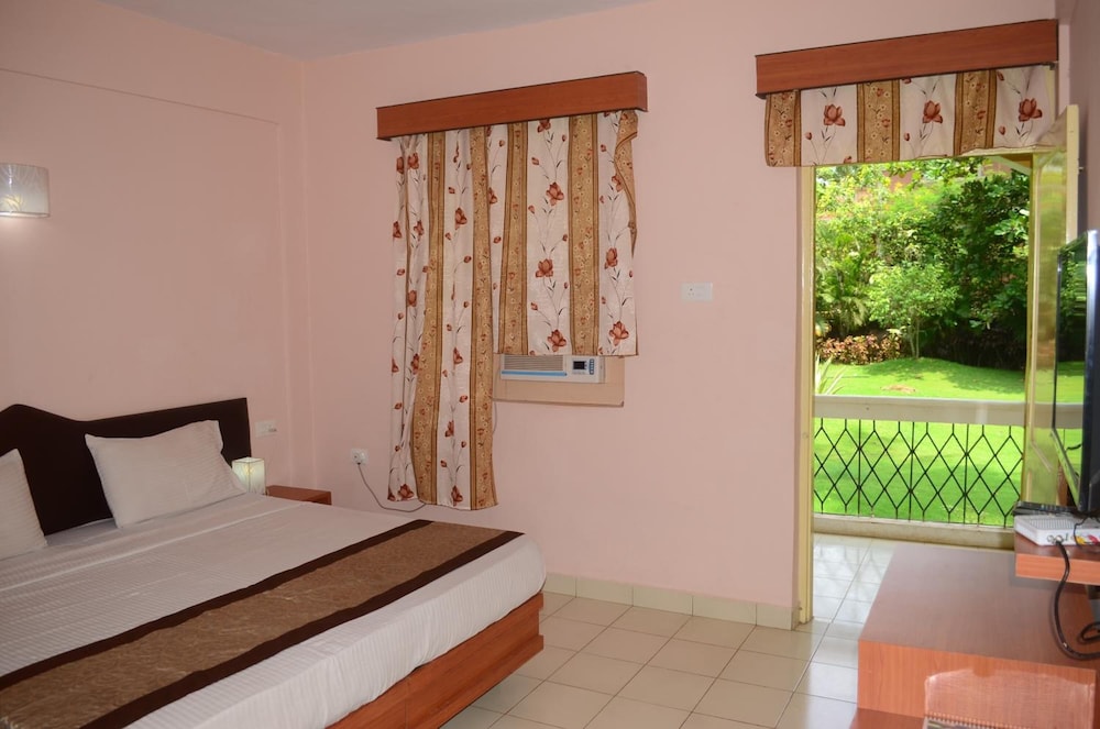 CARINA BEACH RESORT 20/59