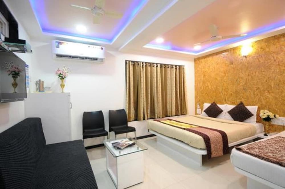 Hotel Vyankatesh 14/35