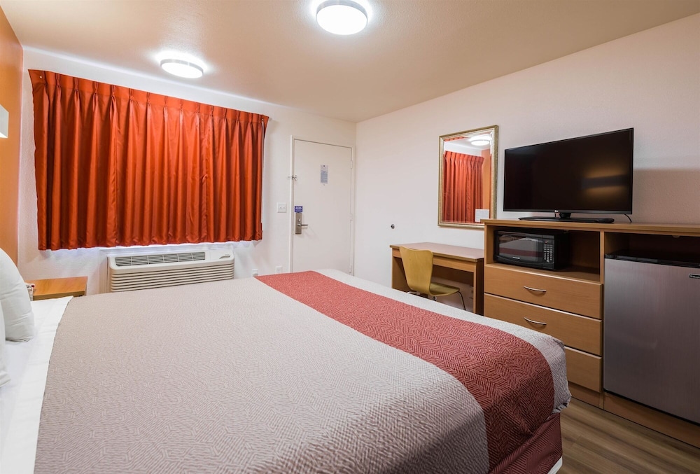 Motel6 Concord, CA 6/38