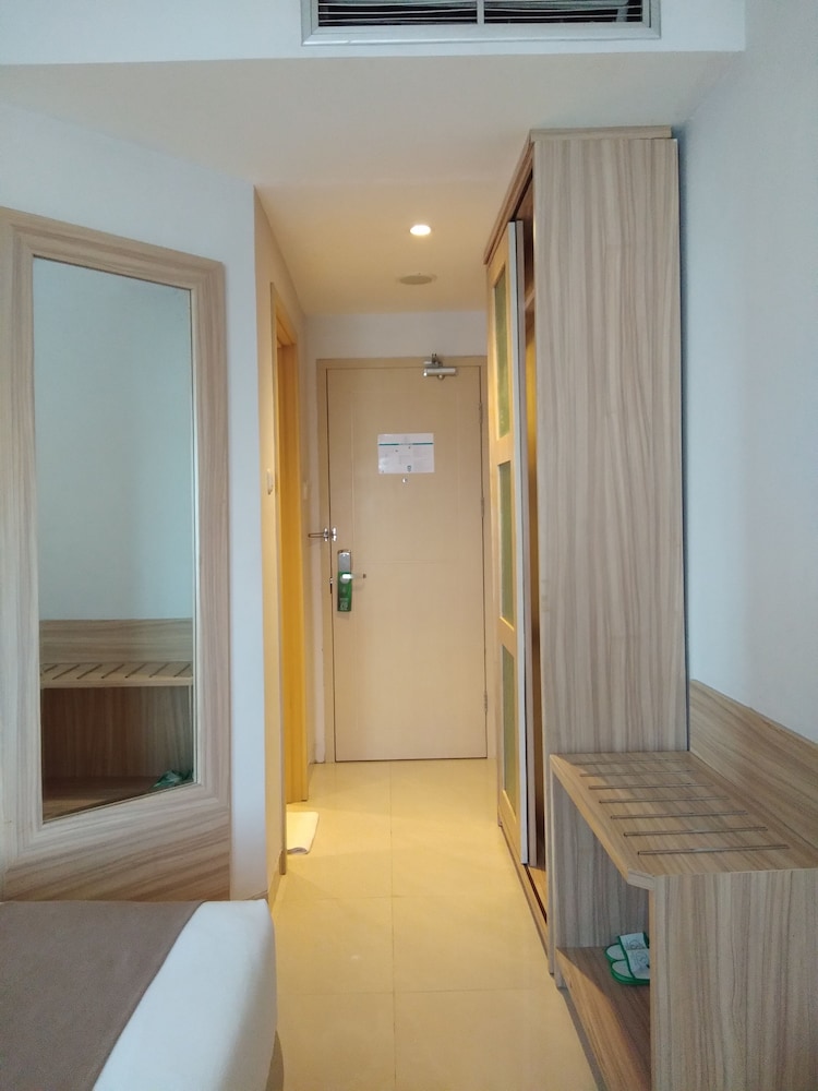 Lorin Syariah Hotel Solo 27/46