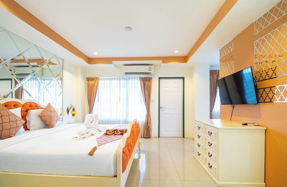Harmonize Hotel 22/75