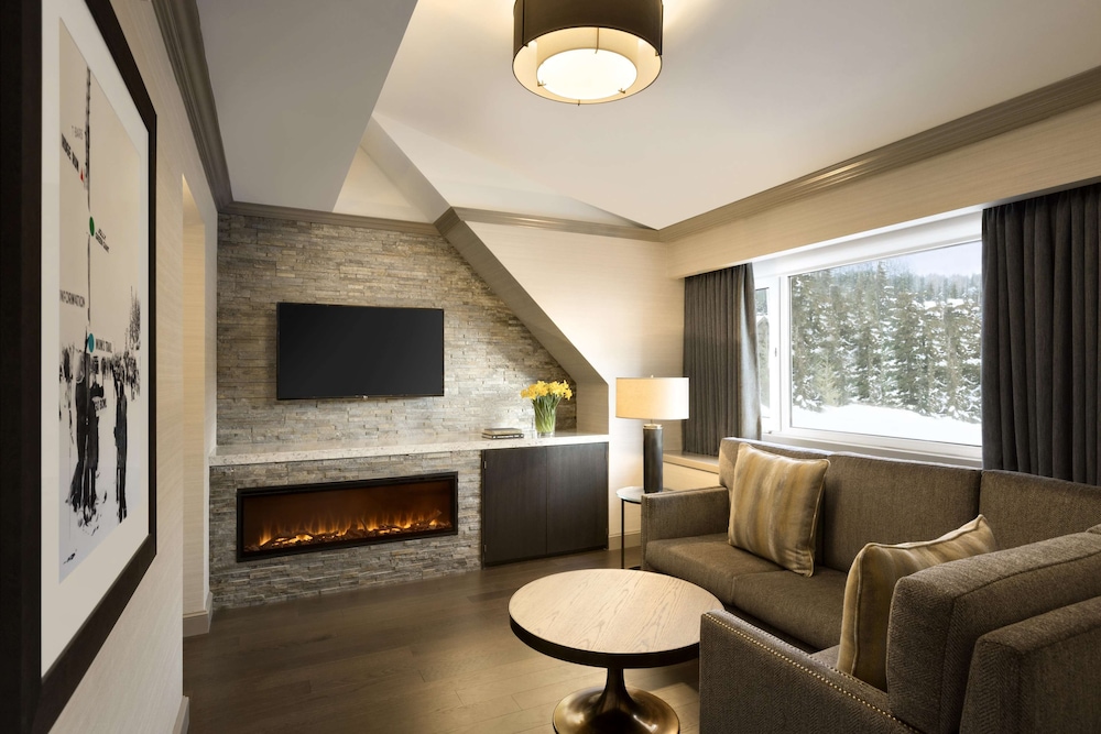 Fairmont Chateau Whistler 54/76