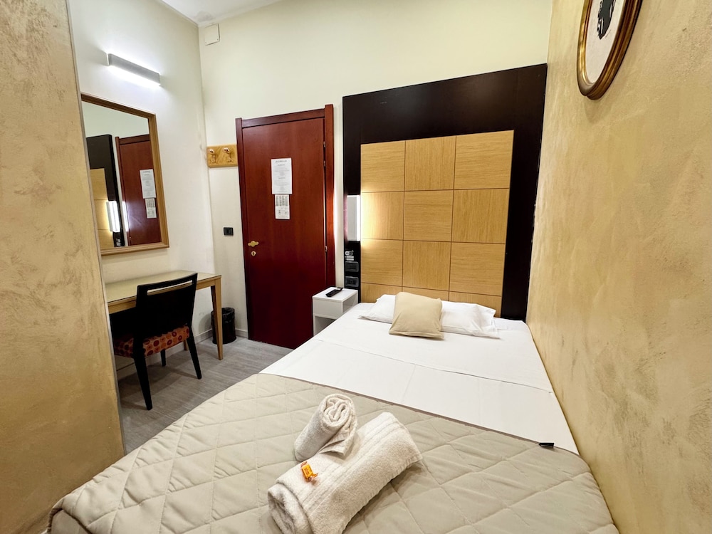 غرفة كلاسيكية مفردة، Hotel Fiorella 17/20