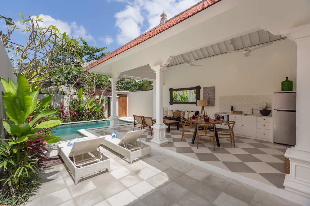 Villa Cj 4/50