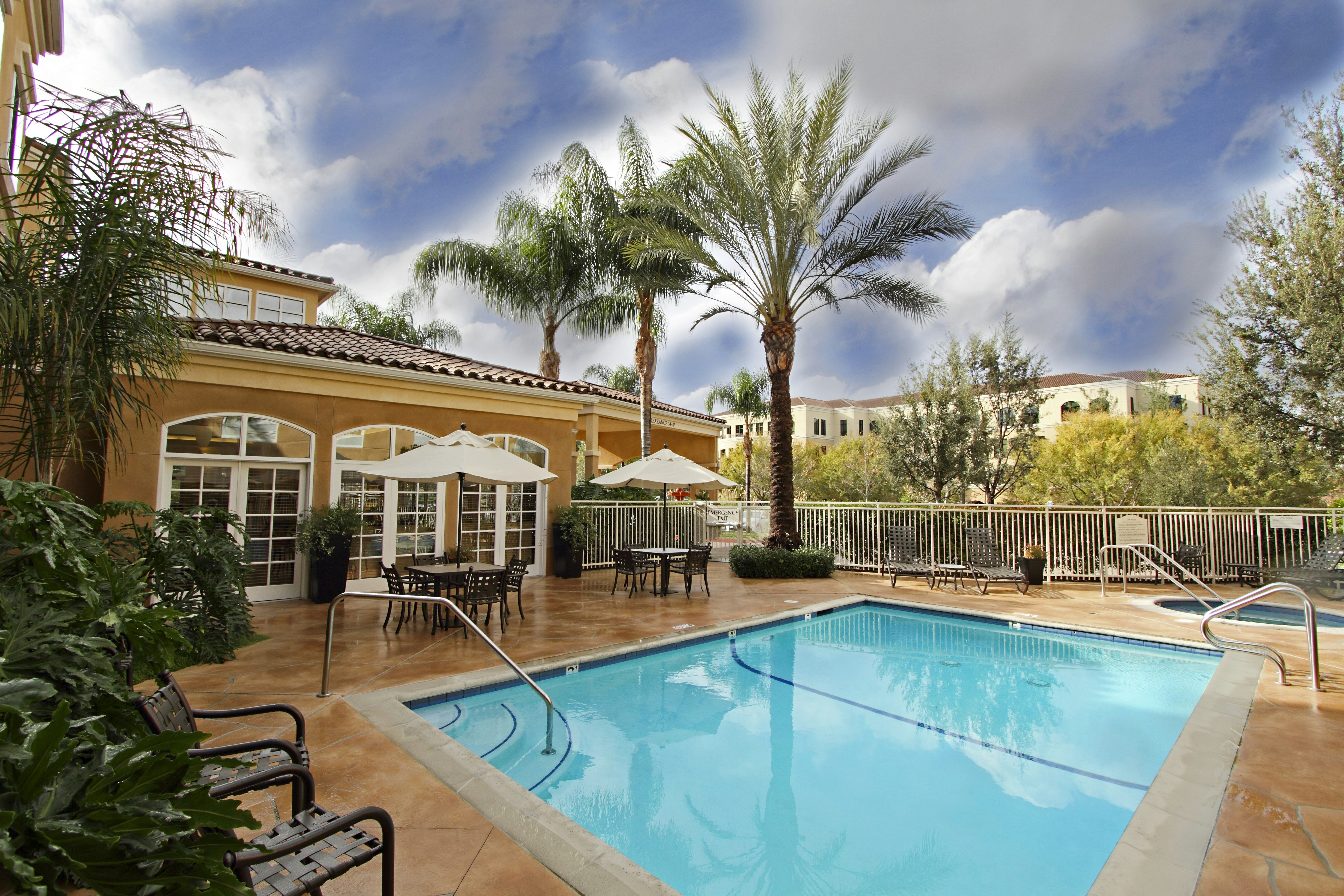 Hilton Garden Inn Calabasas 10/25