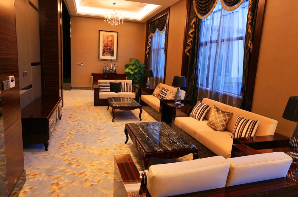 Country Garden Jade Bay Phoenix Hotel 36/56
