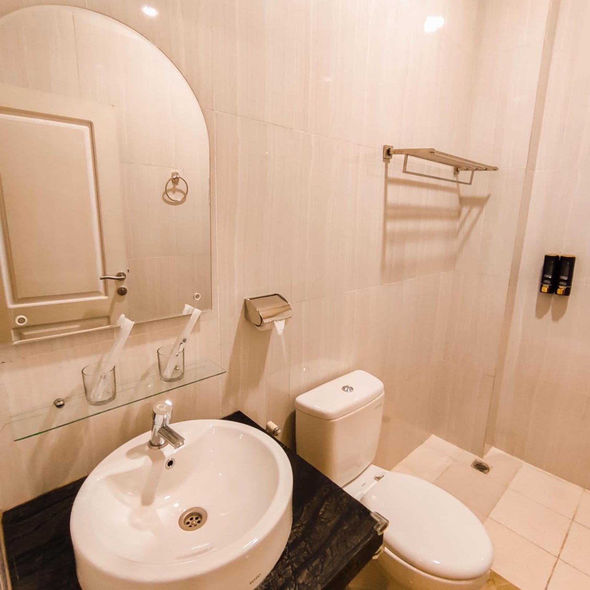 Vitta Hotel Manokwari 45/50