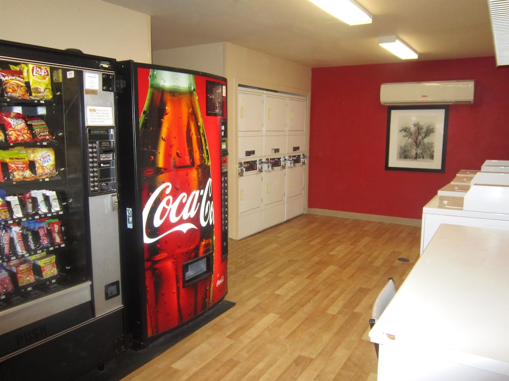 Extended Stay America Sacramento - Elk Grove 40/52
