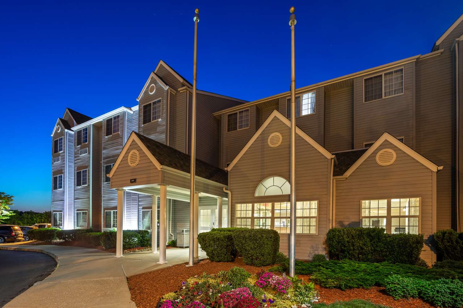 Microtel Inn And Suites Ann Arbor Plymouth Rd 34/39