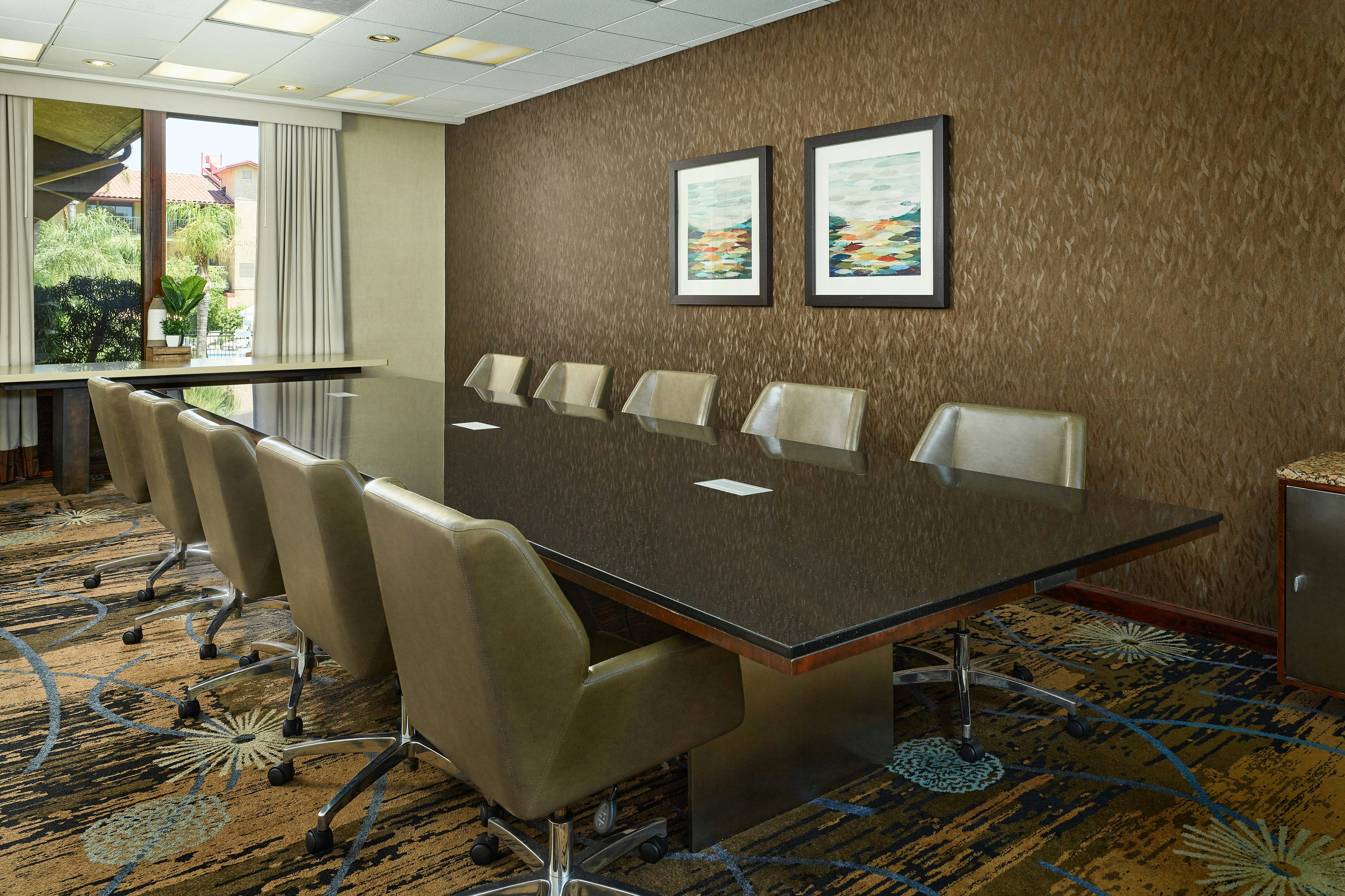 DoubleTree by Hilton Hotel Ontario Airport 55/62