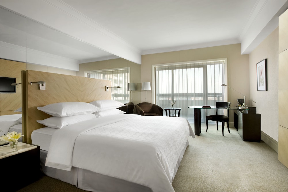 Sheraton Surabaya 13/39