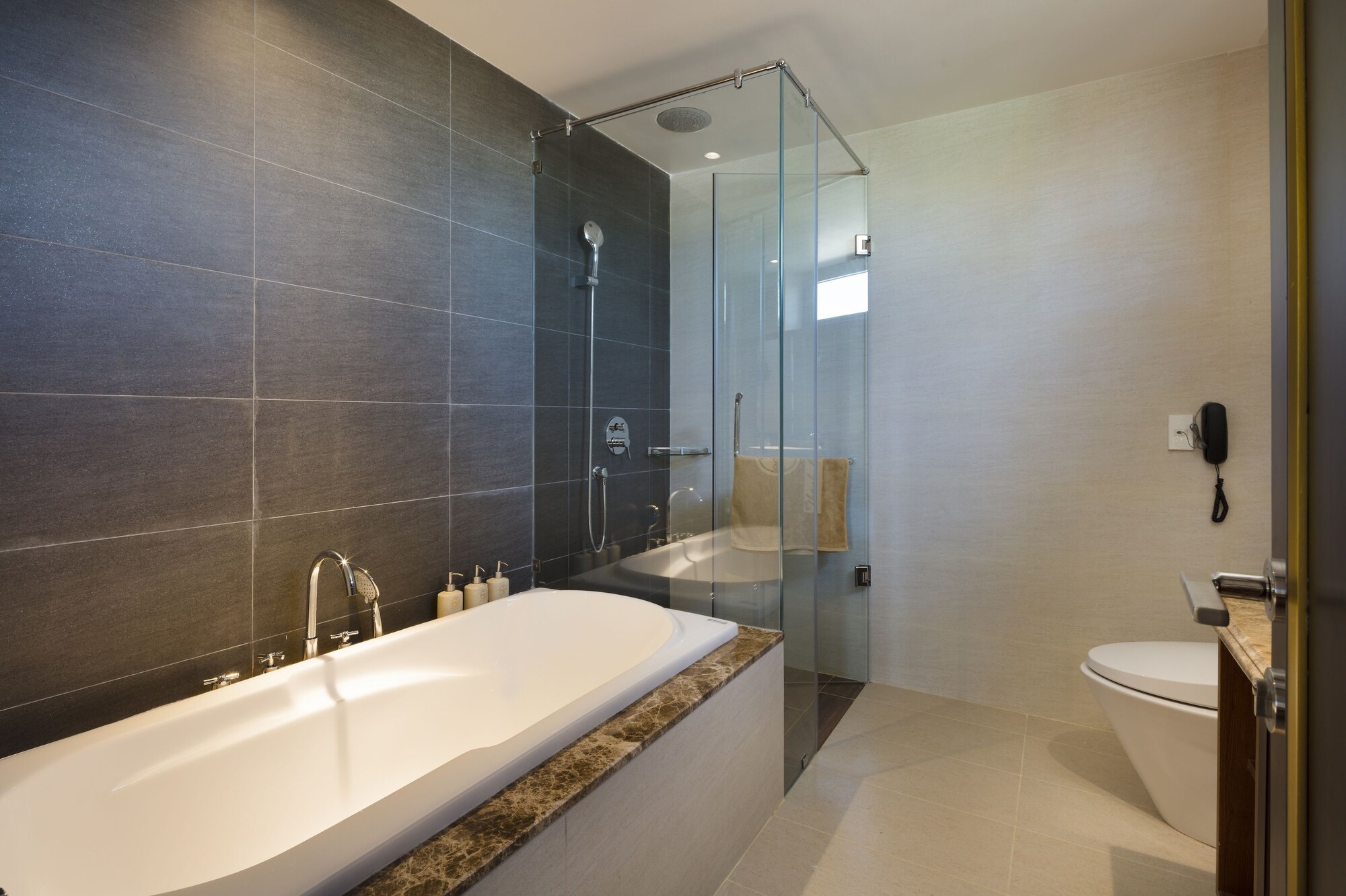 جناح استوديو بريميير بسريرين منفصلين، Thanh Lich Royal Boutique Hotel 10/10