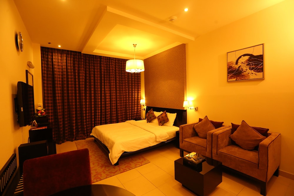 Dunes Apartment Oud Metha 42/69