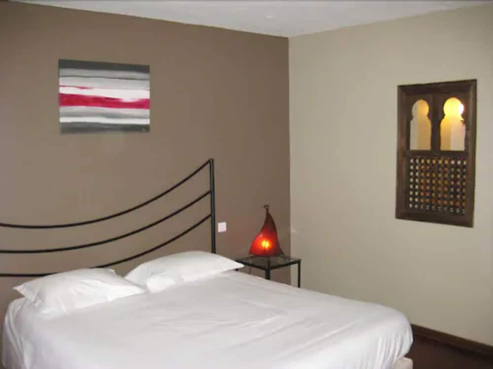 Classic, Double Bed