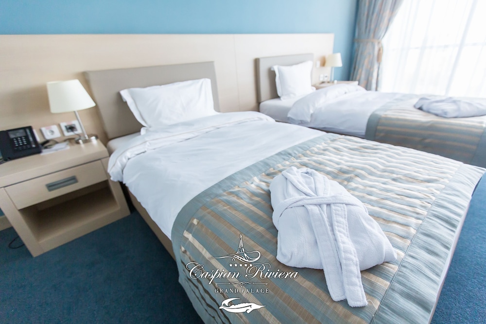 Caspian Riviera Grand Palace 12/50