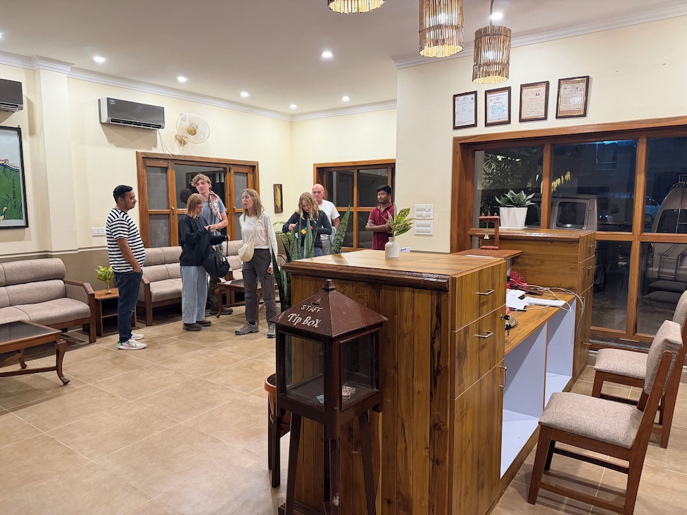 Jungle Safari Resort 30/50