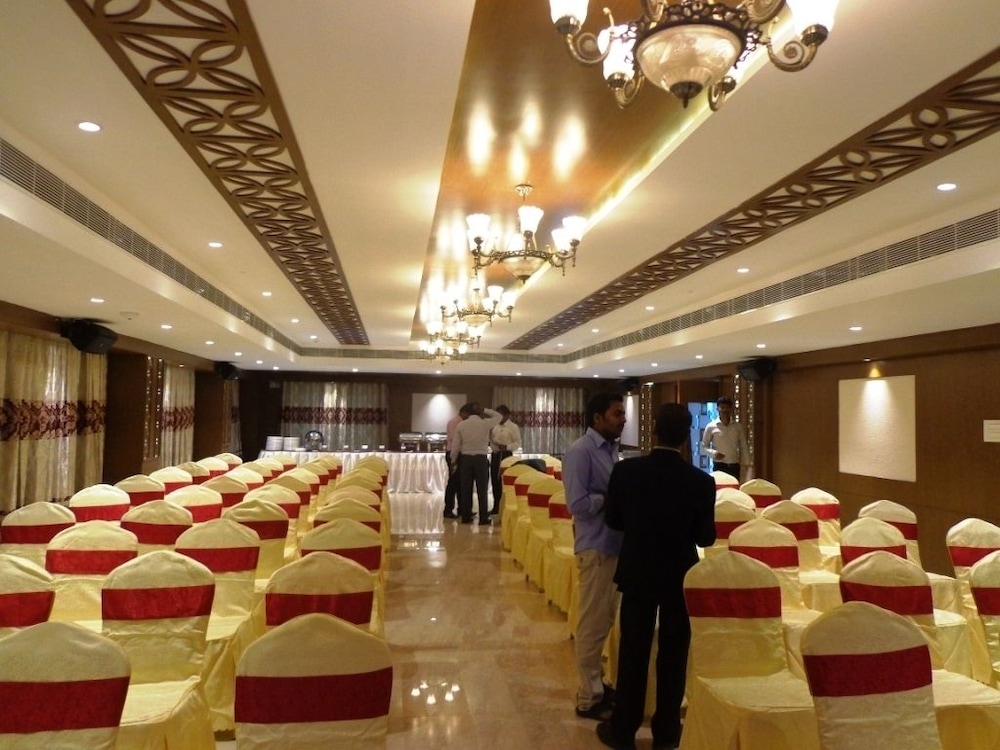 Hotel Ashwa Park 6/17