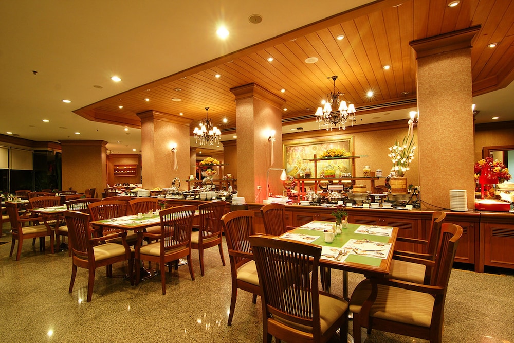 GRAND DIAMOND SUITES 55/71