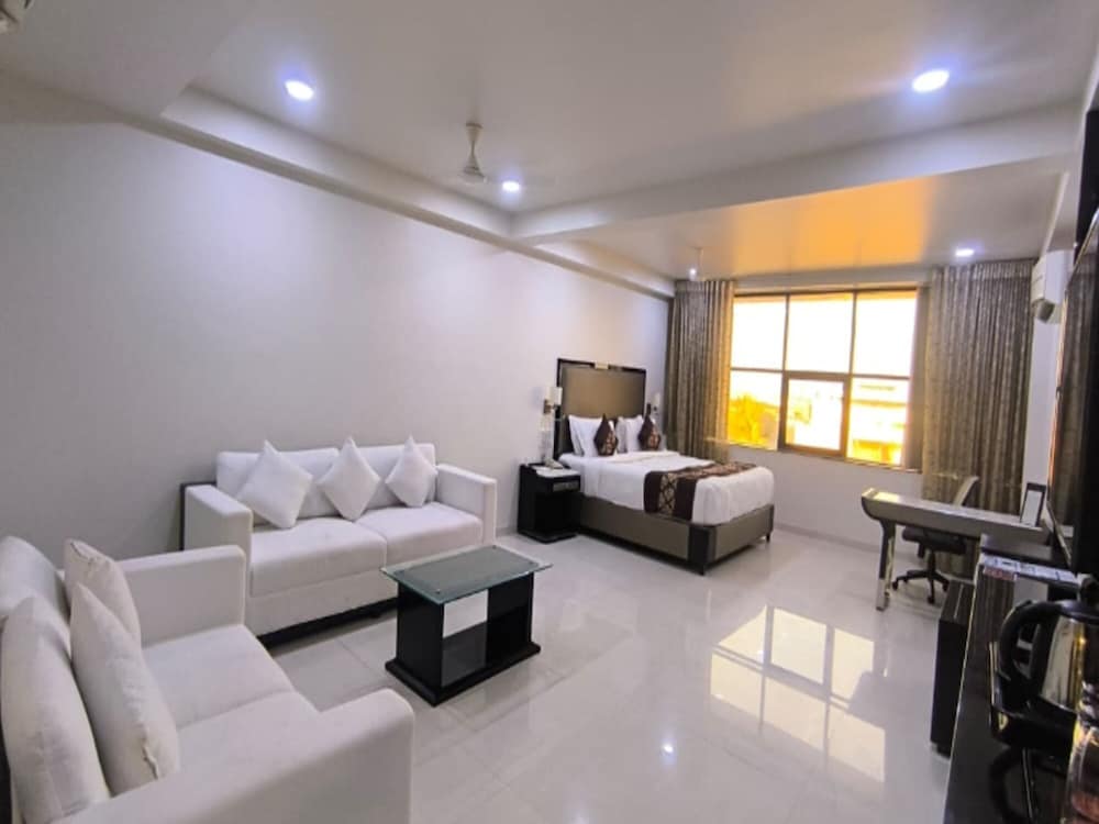Lords Eco Inn Porbandar 18/47