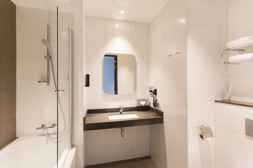 Corendon Amsterdam New-West, a Tribute Portfolio Hotel 67/69