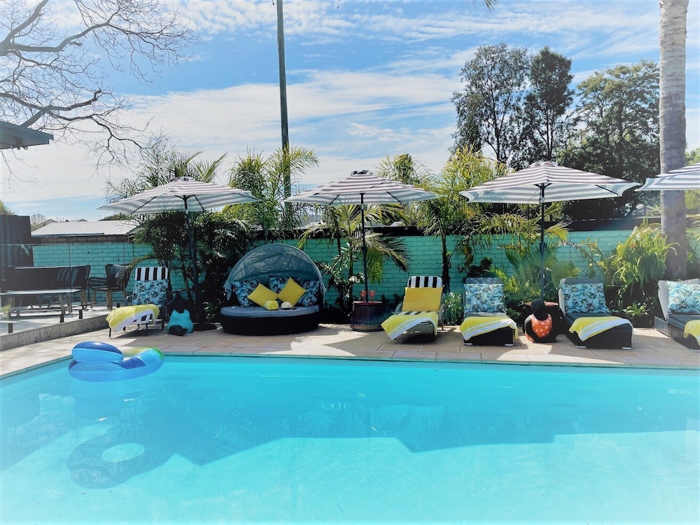 MULWALA MURRAY RIVER MOTEL 66/73