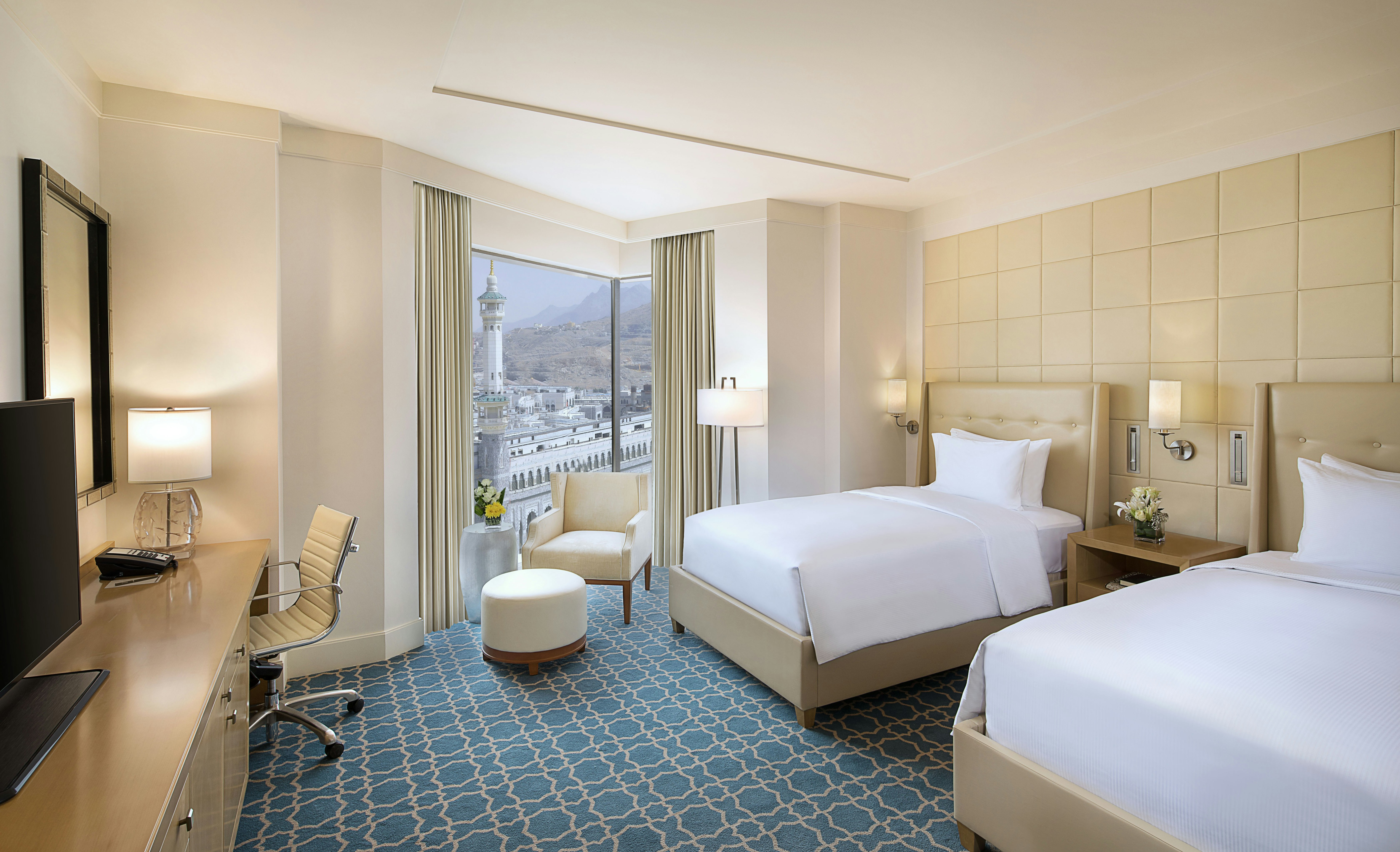 مكة هيلتون للمؤتمرات(Hilton Hotel & Convention Jabal Omar Makkah) 31/80