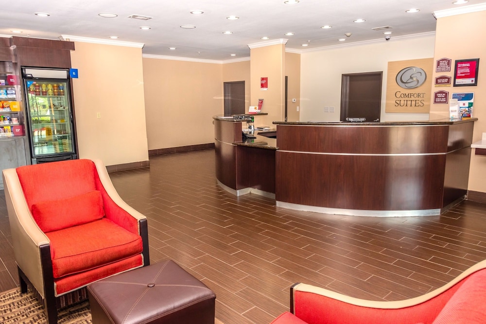 Spark By Hilton Pearland 7/37