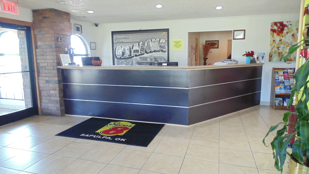 Super 8 by Wyndham Sapulpa Tulsa Area 8/30