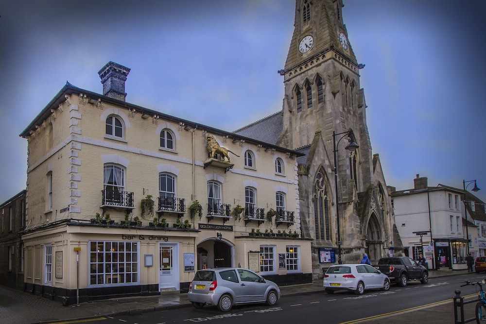 The Golden Lion 62/66