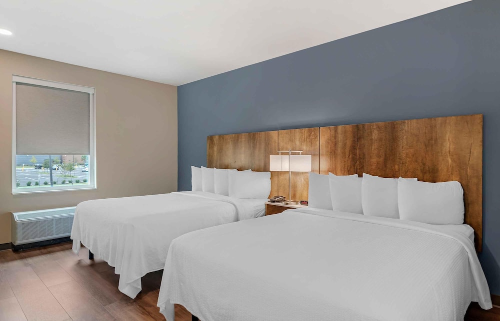 Extended Stay America Premier Suites- Jacksonville - Airport 5/40