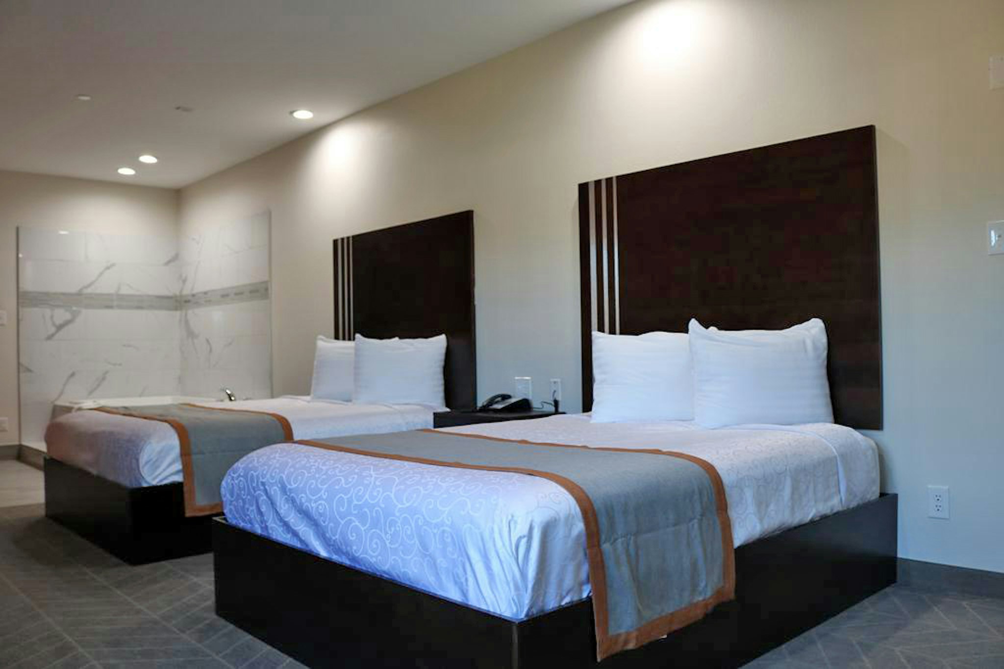 Scottish Inn and Suites IAH Airport 22/46