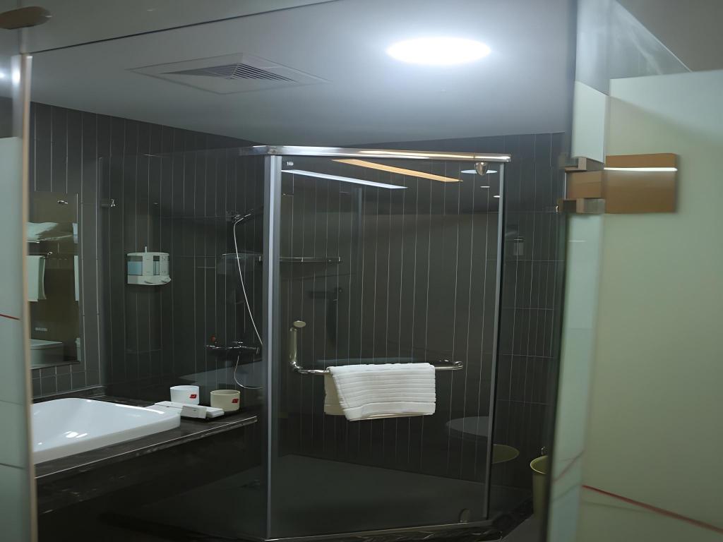 Thank Inn Plus Hotel Suqian Diamond Apartment 37/38
