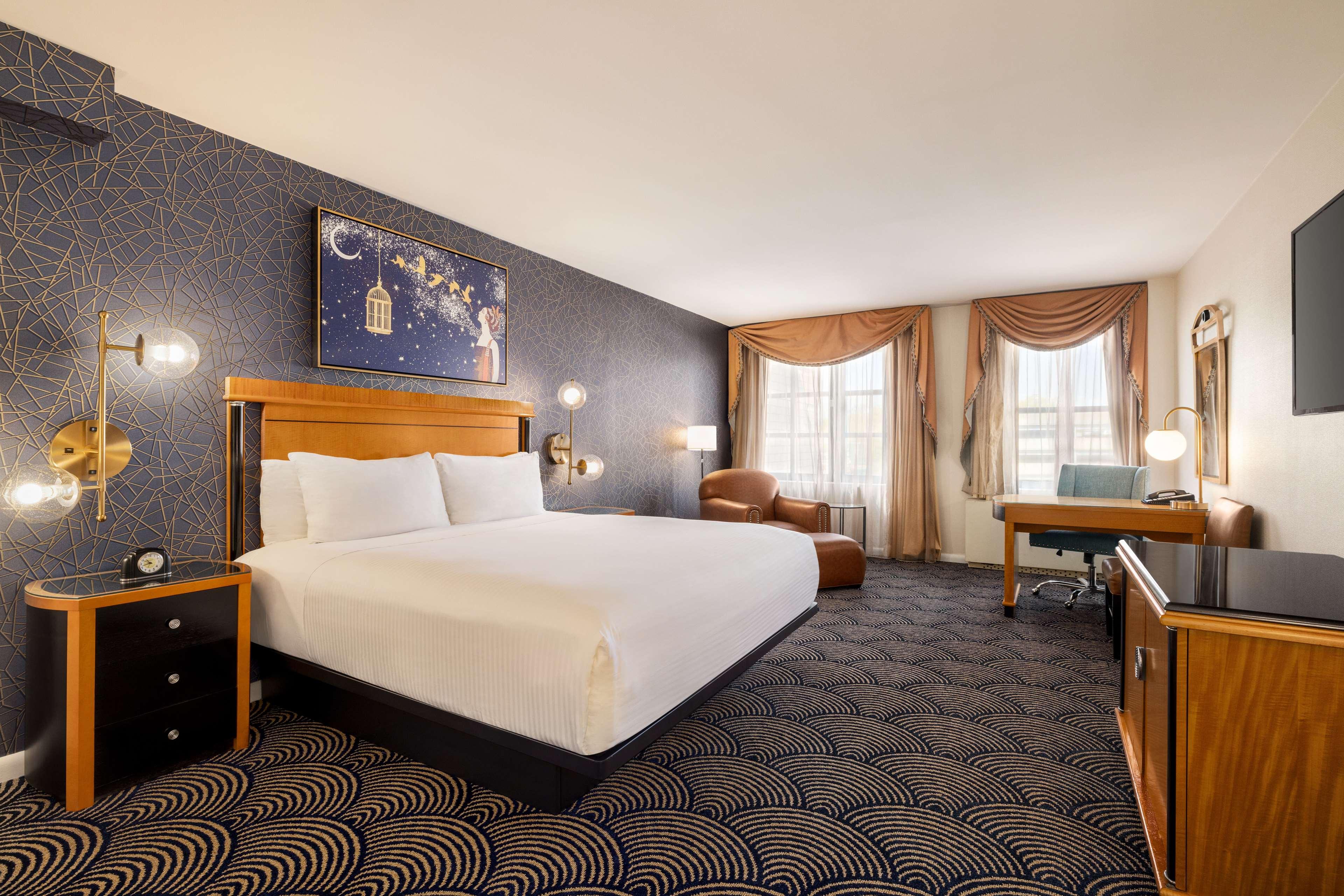 So, Suite, King Bed