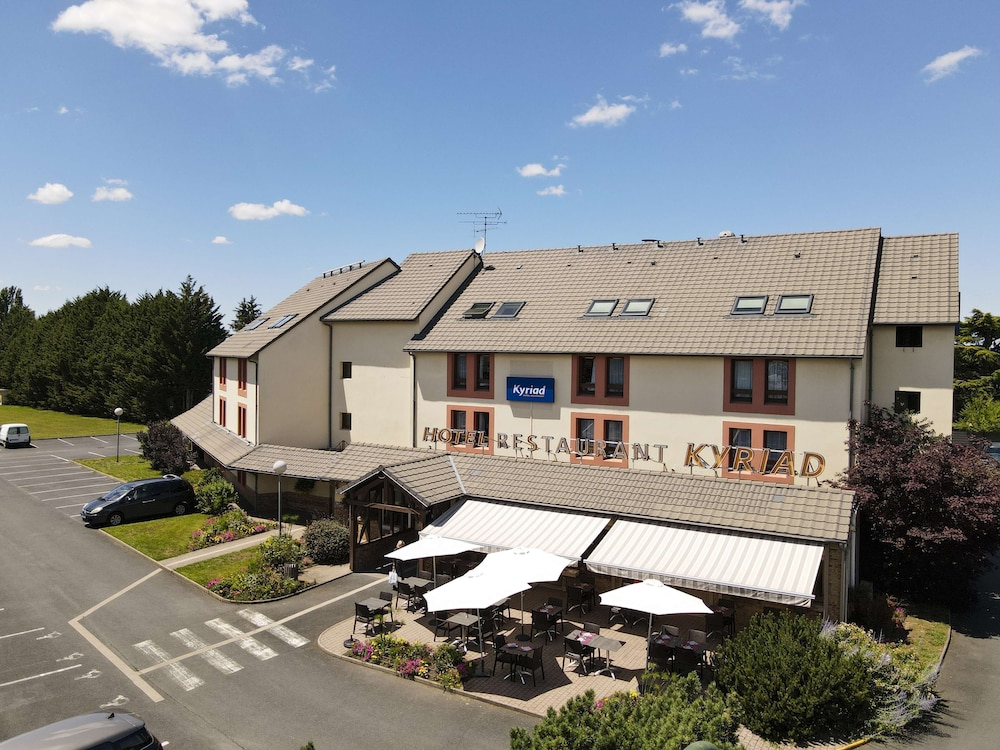 Kyriad Chateauroux 4/37