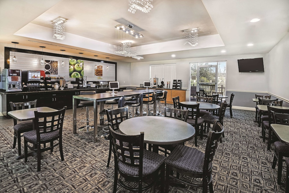 La Quinta Inn & Suites by Wyndham Austin - Cedar Park 36/52