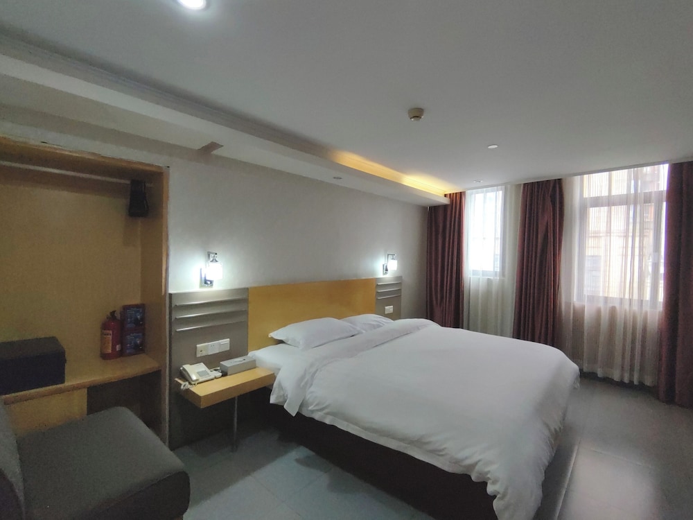 Guang Dong Grand Hotel 42/68