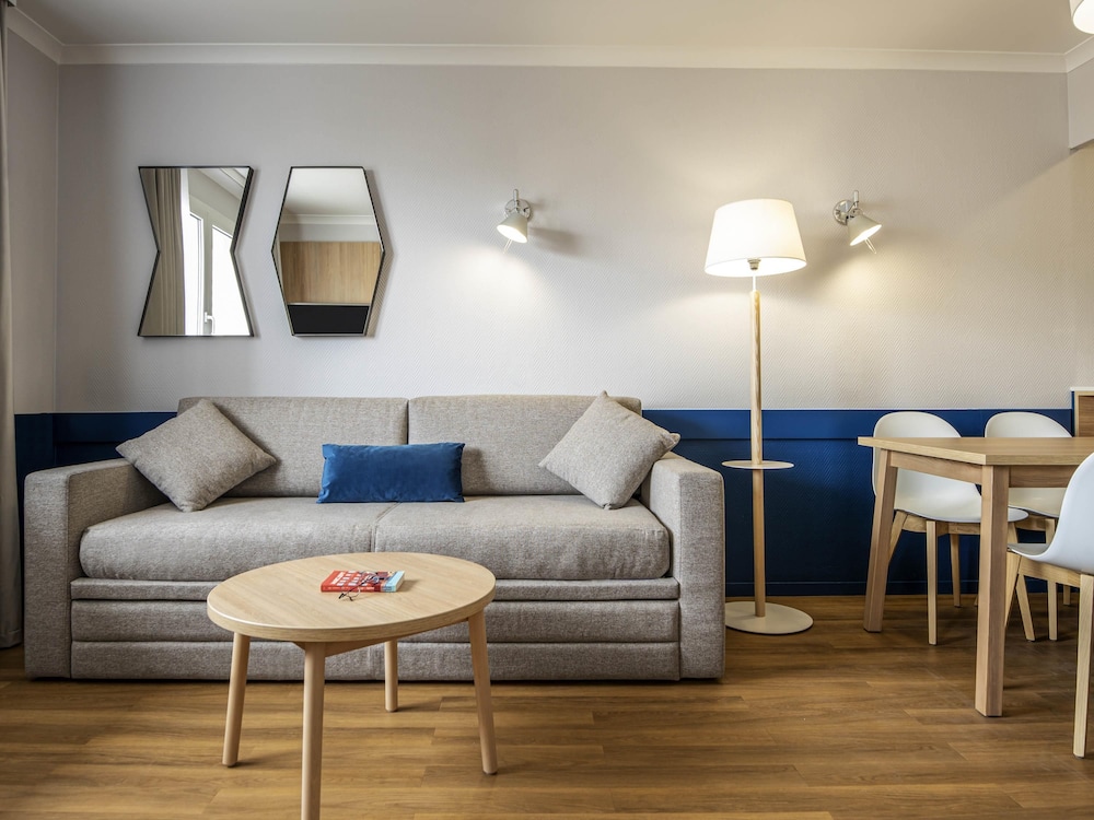Adagio La Defense Kleber 39/62